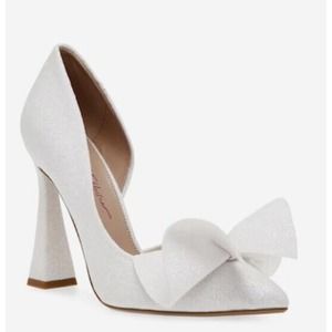 Betsey Johnson Women’s Size 8 Nobble Heels Ivory off White Wedding Prom New